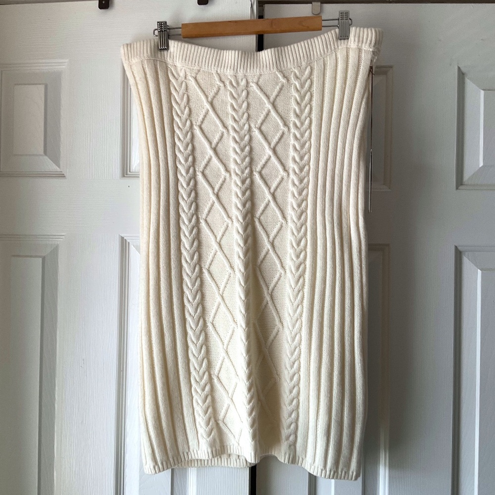 New Eva Mendes Cream Sweater Skirt XL